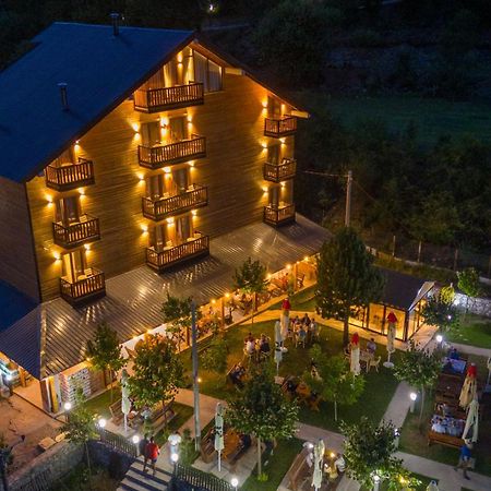 Hotel Jezerca Theth Bagian luar foto