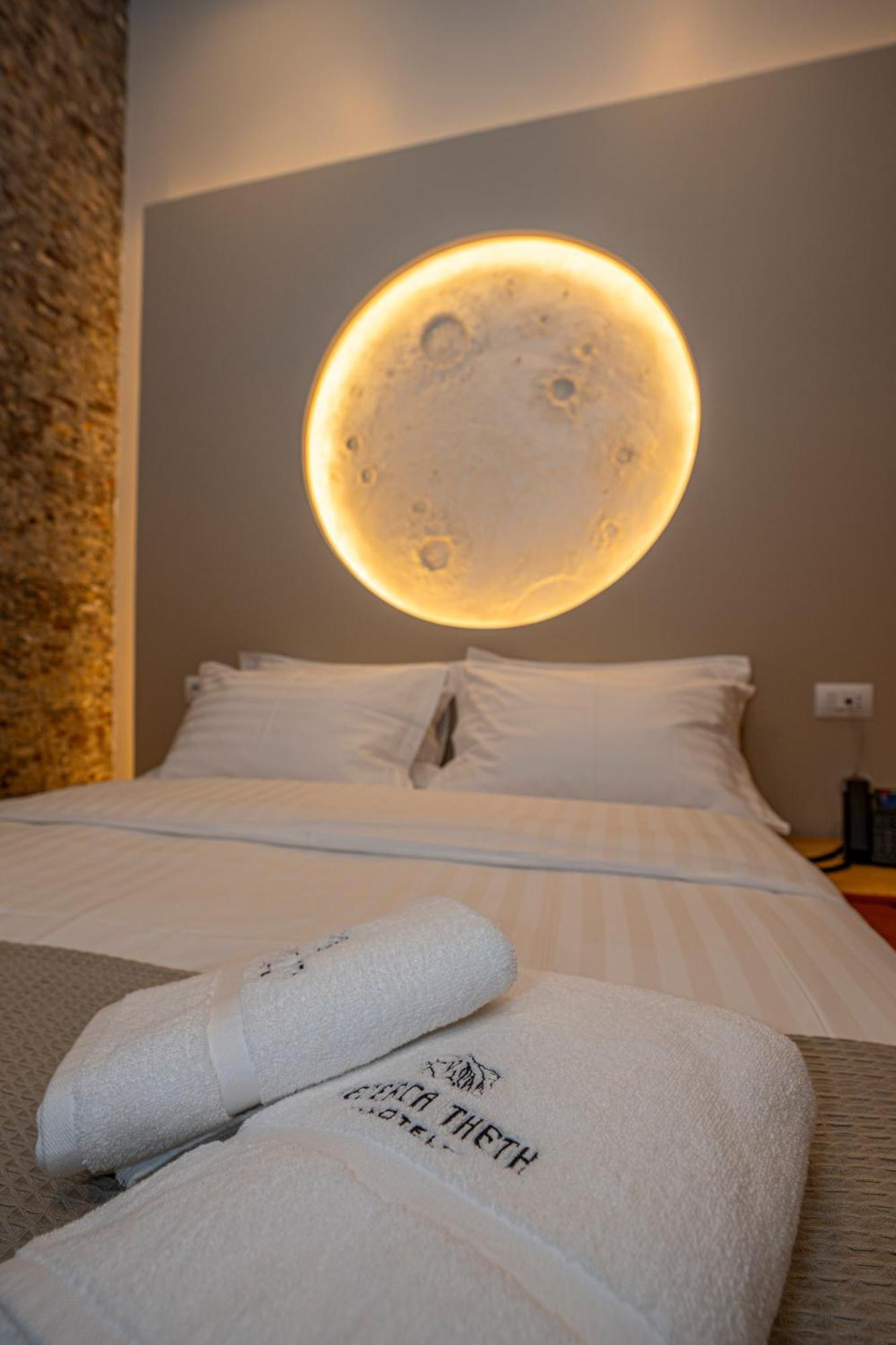 Hotel Jezerca Theth Bagian luar foto