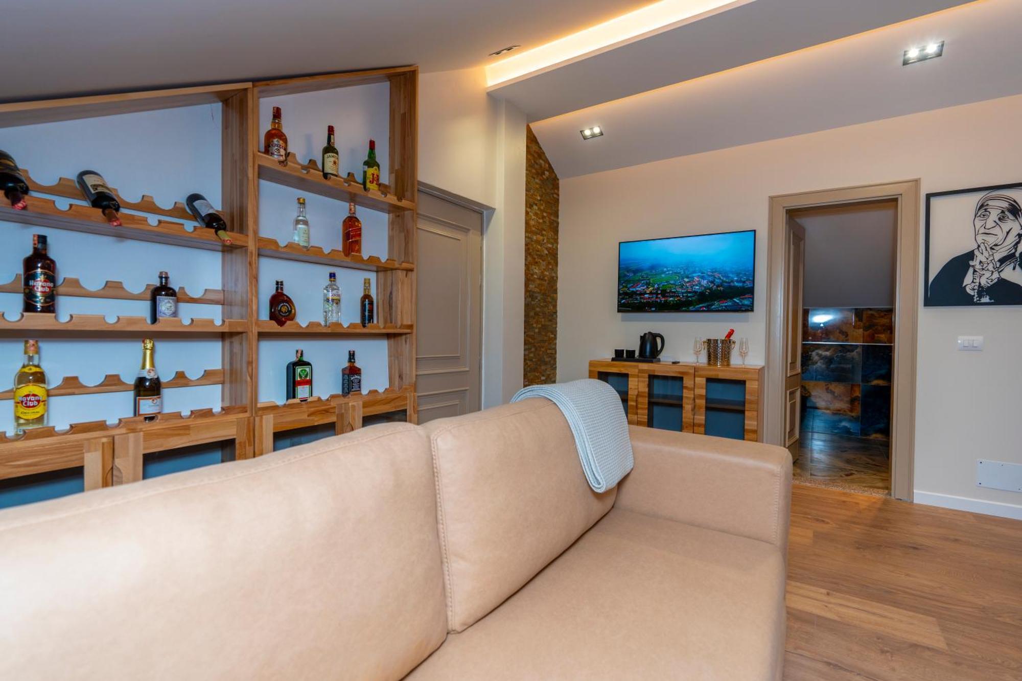 Hotel Jezerca Theth Bagian luar foto